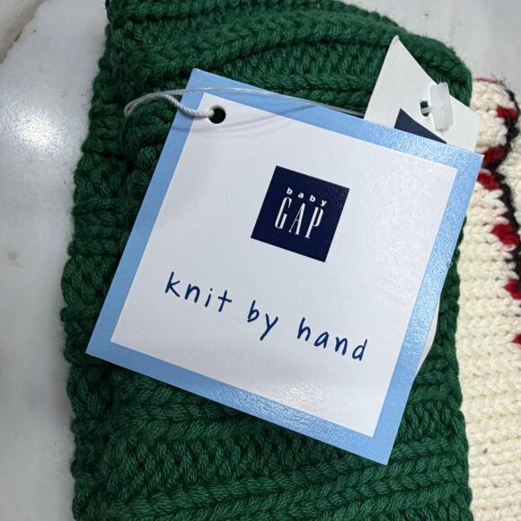 Vintage Baby Gap Knitted Hat Baby 2-4yrs Choo Choo Train Pompom Outdoors Winter - Picture 6 of 10